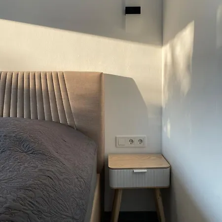 Neubauwohnung Naehe Messe/flughafen Apartment Dusseldorf